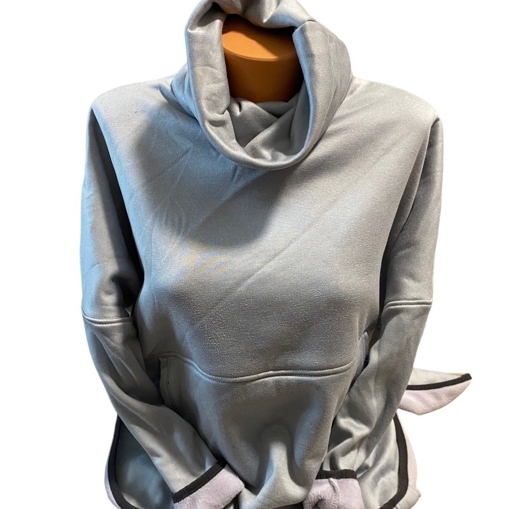 North Face Jacket Gray Sweater Women’s XS Pull Over Cycling Running Logo Pocket